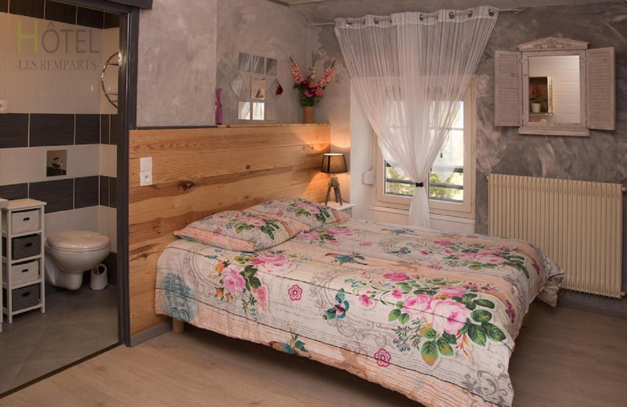 Hotel Les Remparts Nozeroy Eksteriør billede